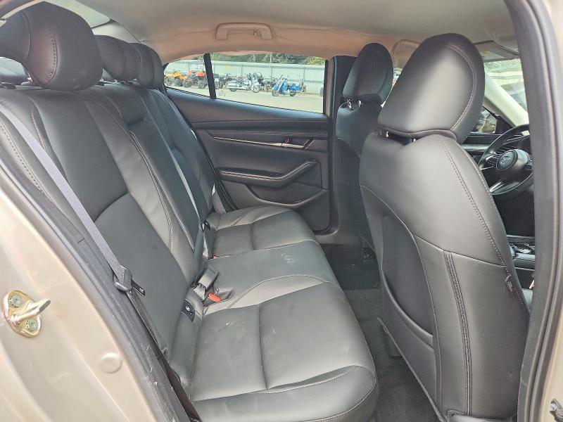 68806286 :رقم المزاد ، 3MZBPABM8SM473832 vin ، 2025 Mazda 3 مزاد بيع