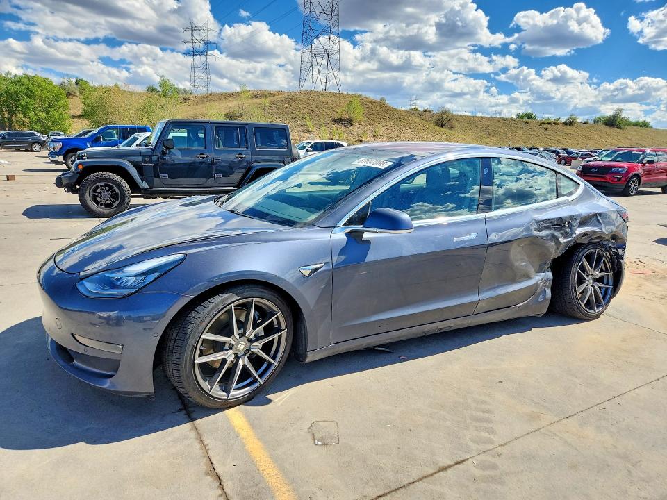 Продажа на аукционе авто 2018 Tesla Model 3, vin: 5YJ3E1EA5JF023718, номер лота: 67697006
