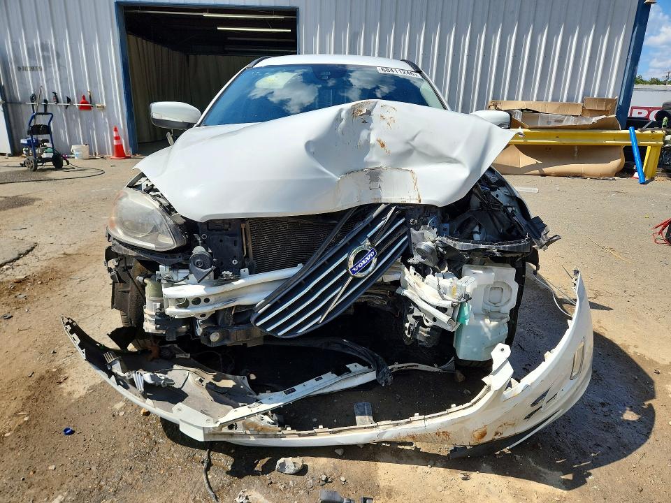2015 Volvo Xc60 მანქანა იყიდება აუქციონზე, vin: YV440MDJ2F2681736, აუქციონის ნომერი: 68411246