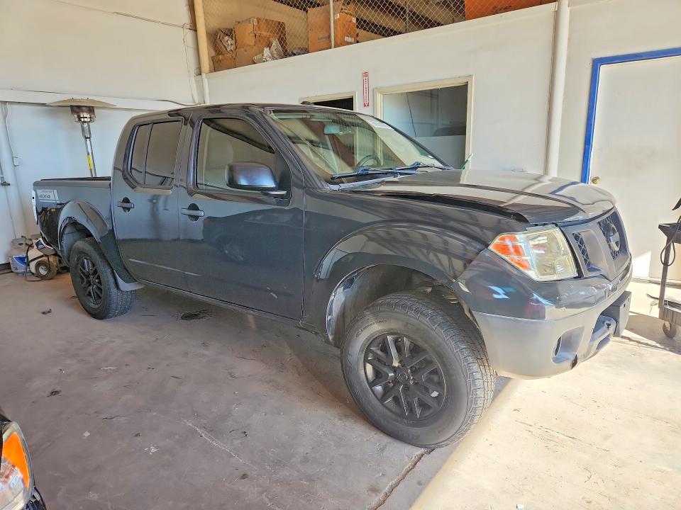 68658886 :رقم المزاد ، 1N6AD0EV0FN733333 vin ، 2015 Nissan Frontier مزاد بيع
