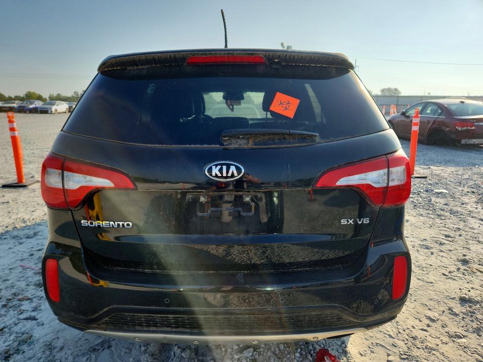 67847416 :رقم المزاد ، 5XYKW4A75FG565261 vin ، 2015 Kia Sorento مزاد بيع