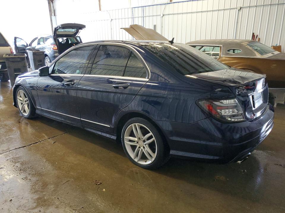 Продажа на аукционе авто 2014 Mercedes-benz C, vin: WDDGF4HB5EG253569, номер лота: 68523326