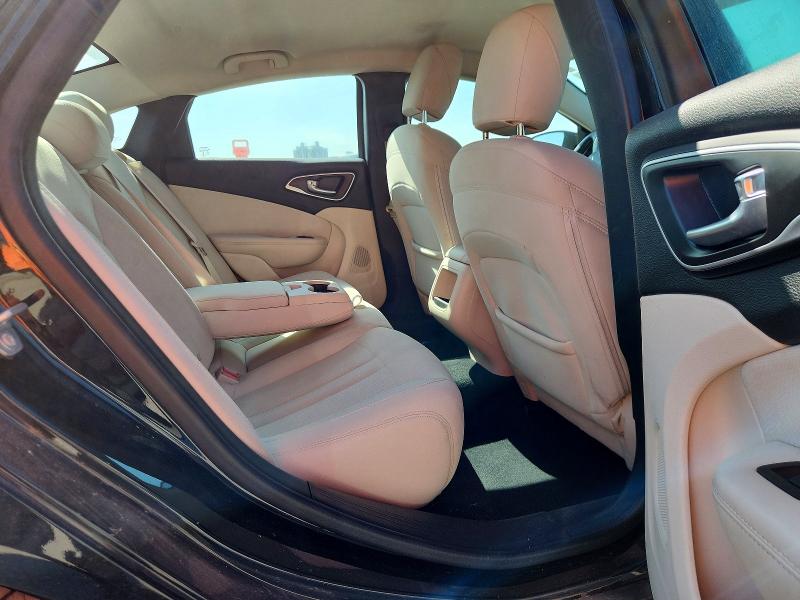 Продаж на аукціоні авто 2015 Chrysler 200, vin: 1C3CCCAB0FN602516, номер лоту: 68989196