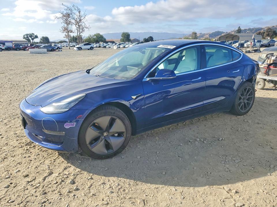 Auction sale of the 2019 Tesla Model 3, vin: 5YJ3E1EA3KF322707, lot number: 70460216