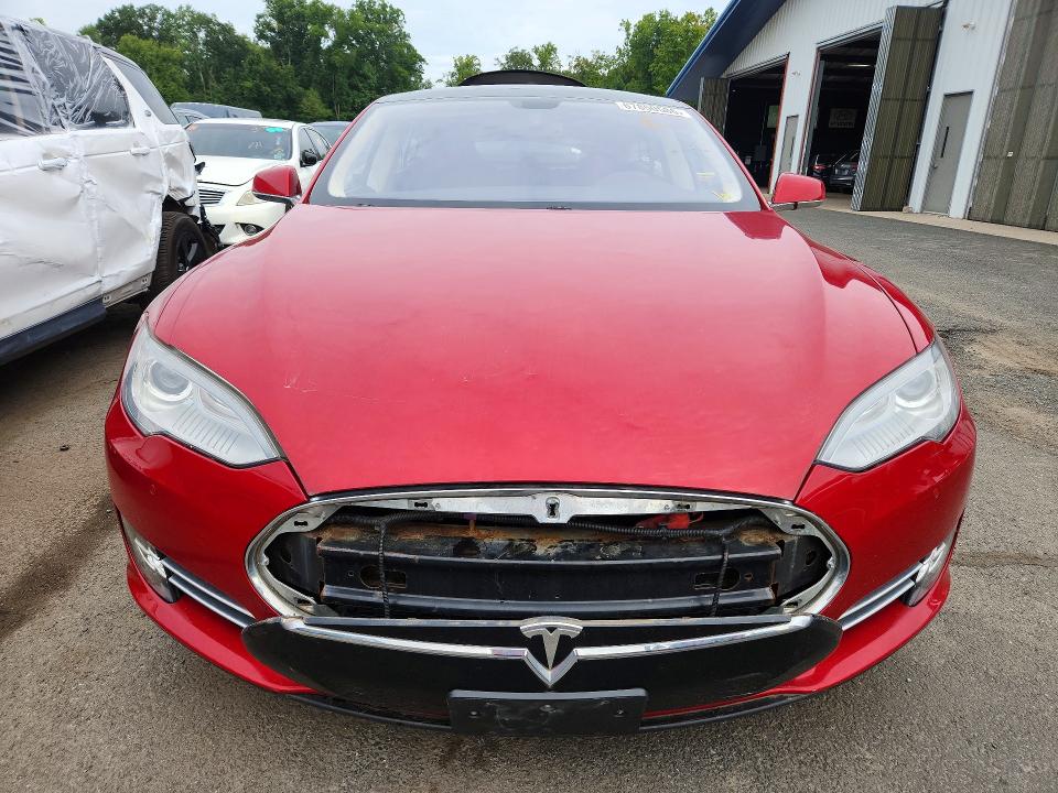 Продаж на аукціоні авто 2014 Tesla Model S, vin: 5YJSA1H17EFP31803, номер лоту: 67850586