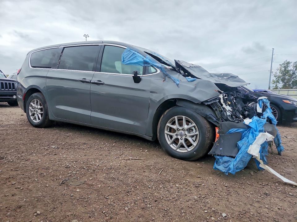 Продажа на аукционе авто 2025 Chrysler Pacifica, vin: 2C4RC1BG5SR504762, номер лота: 69813946