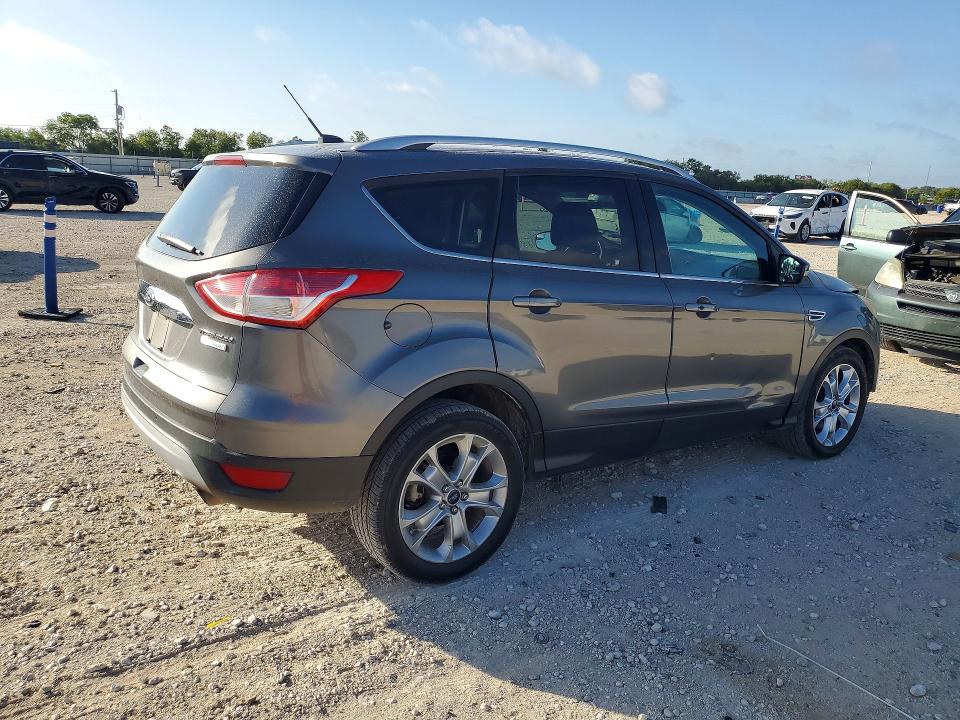 2014 Ford Escape მანქანა იყიდება აუქციონზე, vin: 1FMCU0J9XEUB45573, აუქციონის ნომერი: 67814466