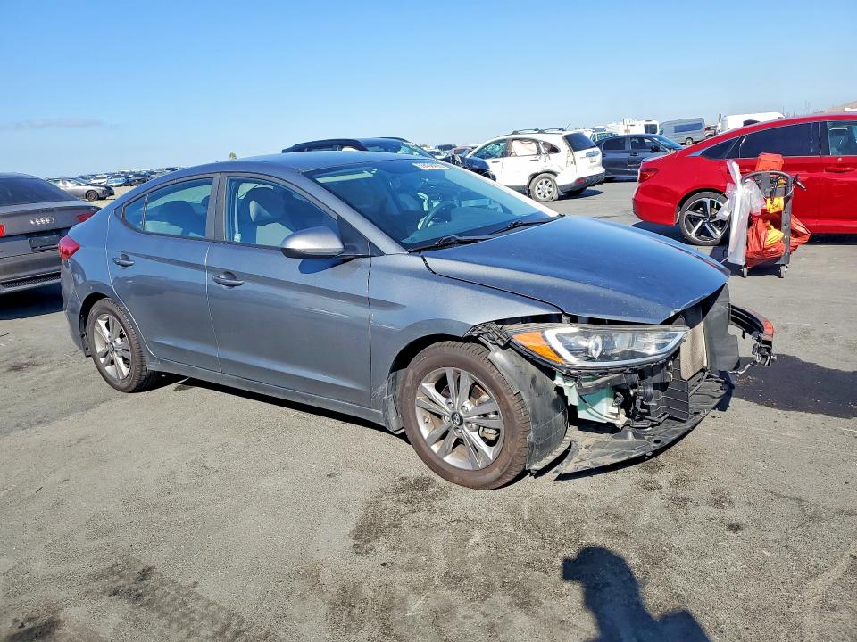 69438426 :رقم المزاد ، KMHD84LFXJU576878 vin ، 2018 Hyundai Elantra مزاد بيع