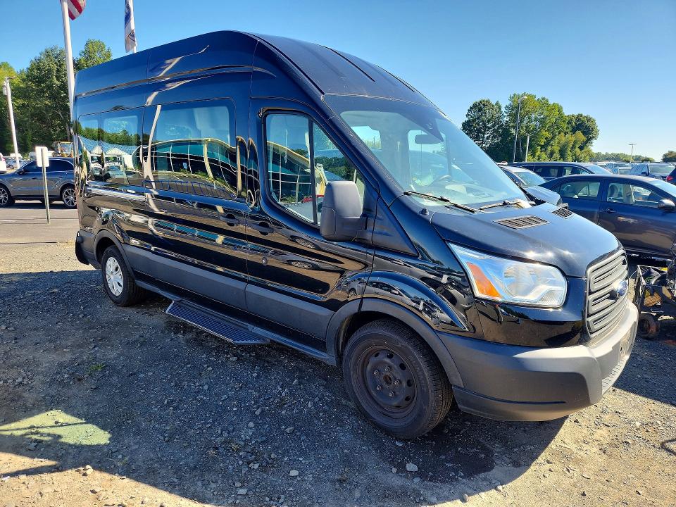 68039606 :رقم المزاد ، 1FBAX2XM0KKA82652 vin ، 2019 Ford Transit مزاد بيع