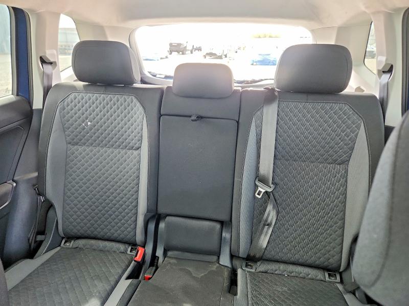 68846516 :رقم المزاد ، 3VV0B7AX0JM096503 vin ، 2018 Volkswagen Tiguan مزاد بيع