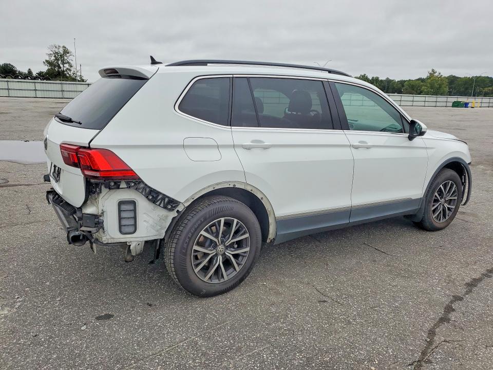 69950376 :رقم المزاد ، 3VV3B7AXXLM130012 vin ، 2020 Volkswagen Tiguan مزاد بيع