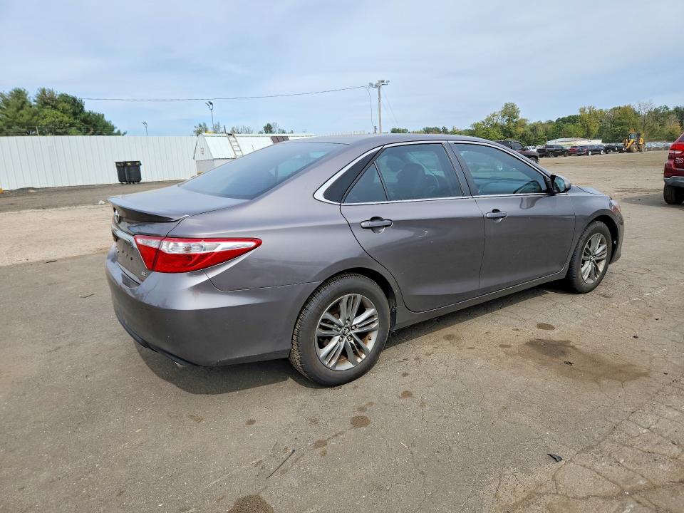 2017 Toyota Camry მანქანა იყიდება აუქციონზე, vin: 4T1BF1FK9HU362706, აუქციონის ნომერი: 69120726