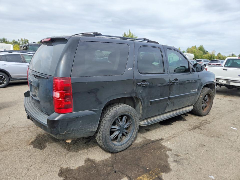 69233176 :رقم المزاد ، 1GNFK13017J151561         vin ، 2007 Chevrolet Tahoe مزاد بيع