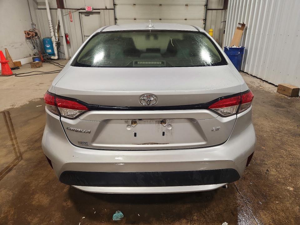 Продажа на аукционе авто 2022 Toyota Corolla, vin: JTDEPMAE8NJ202363, номер лота: 67664536
