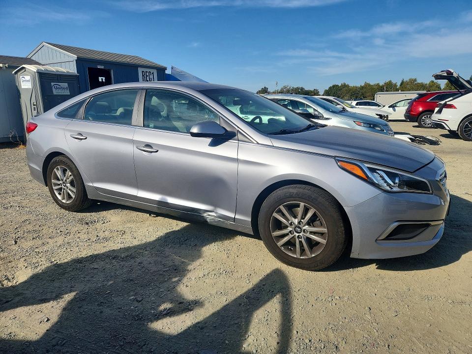 2017 Hyundai Sonata მანქანა იყიდება აუქციონზე, vin: 5NPE24AF6HH527954, აუქციონის ნომერი: 69977216