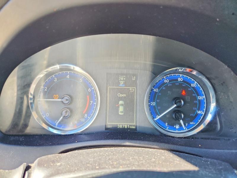 69015646 :رقم المزاد ، 2T1BURHE3KC217472 vin ، 2019 Toyota Corolla مزاد بيع