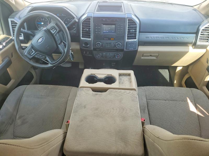 67010066 :رقم المزاد ، 1FT7W2B66HEF18901 vin ، 2017 Ford F250 مزاد بيع