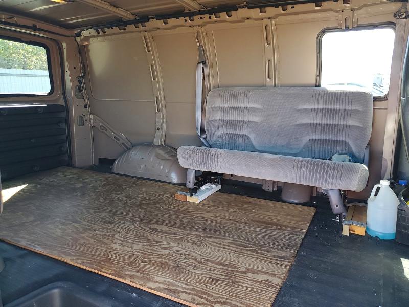 66852476 :رقم المزاد ، 1GTEG15W121154251 vin ، 2002 Gmc Savana مزاد بيع