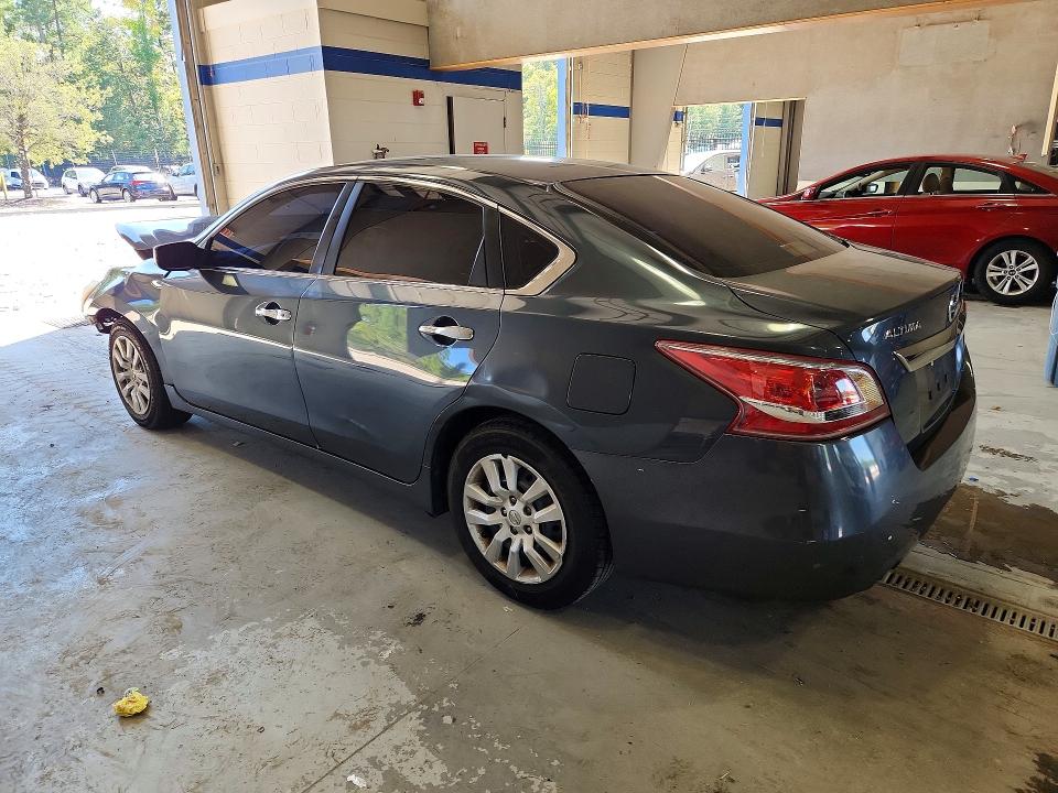 2013 Nissan Altima მანქანა იყიდება აუქციონზე, vin: 1N4AL3AP0DN438847, აუქციონის ნომერი: 69097816