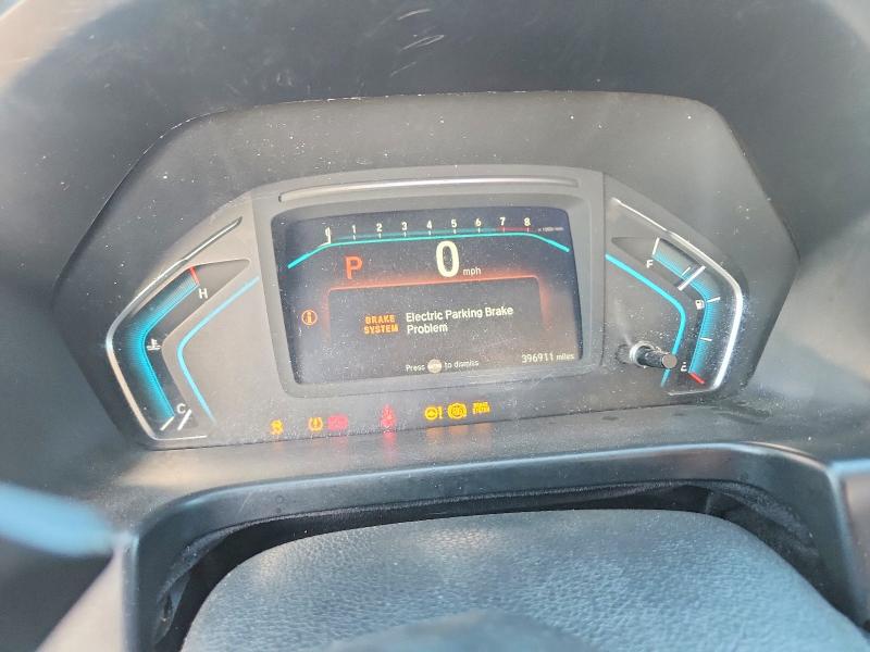 68997036 :رقم المزاد ، 5FNRL6H24JB036106 vin ، 2018 Honda Odyssey مزاد بيع