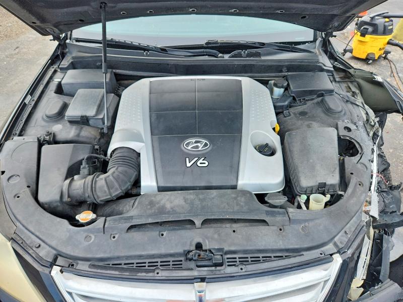 67910536 :رقم المزاد ، KMHGC4DE6AU100726 vin ، 2010 Hyundai Genesis مزاد بيع