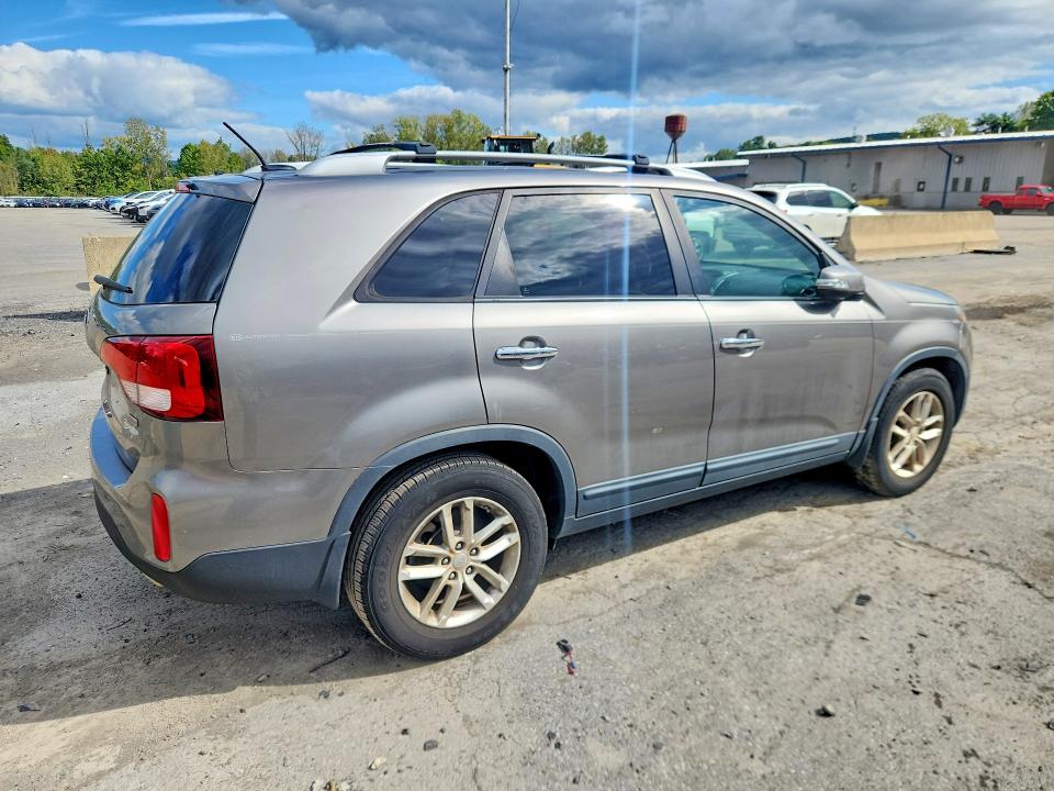 69929736 :رقم المزاد ، 5XYKT3A6XEG521877 vin ، 2014 Kia Sorento مزاد بيع