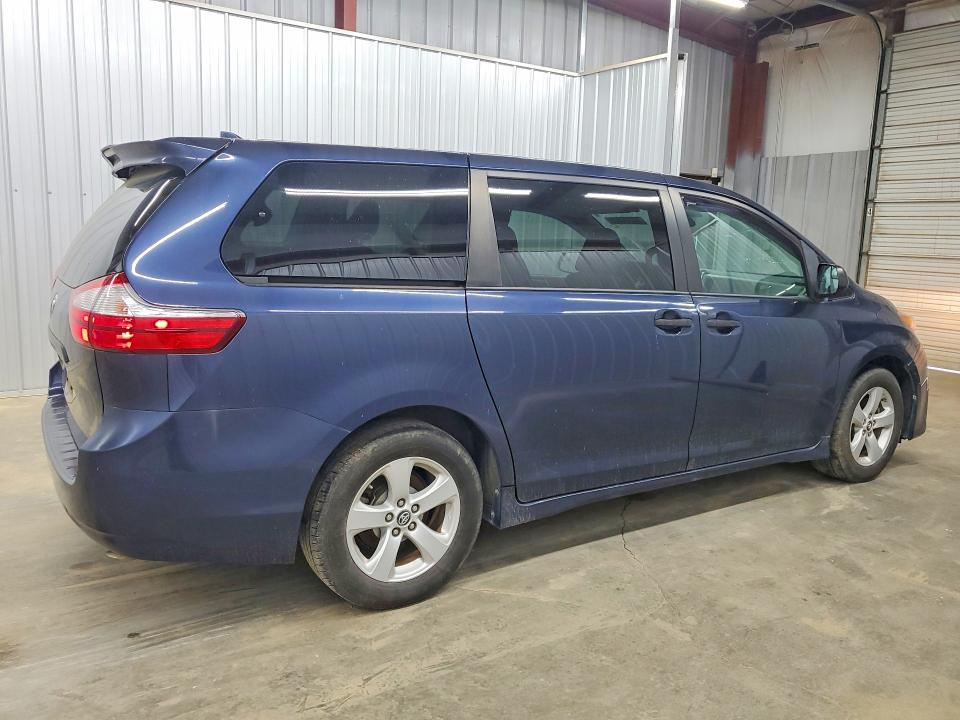 Продажа на аукционе авто 2019 Toyota Sienna, vin: 5TDZZ3DC0KS998959, номер лота: 69585916