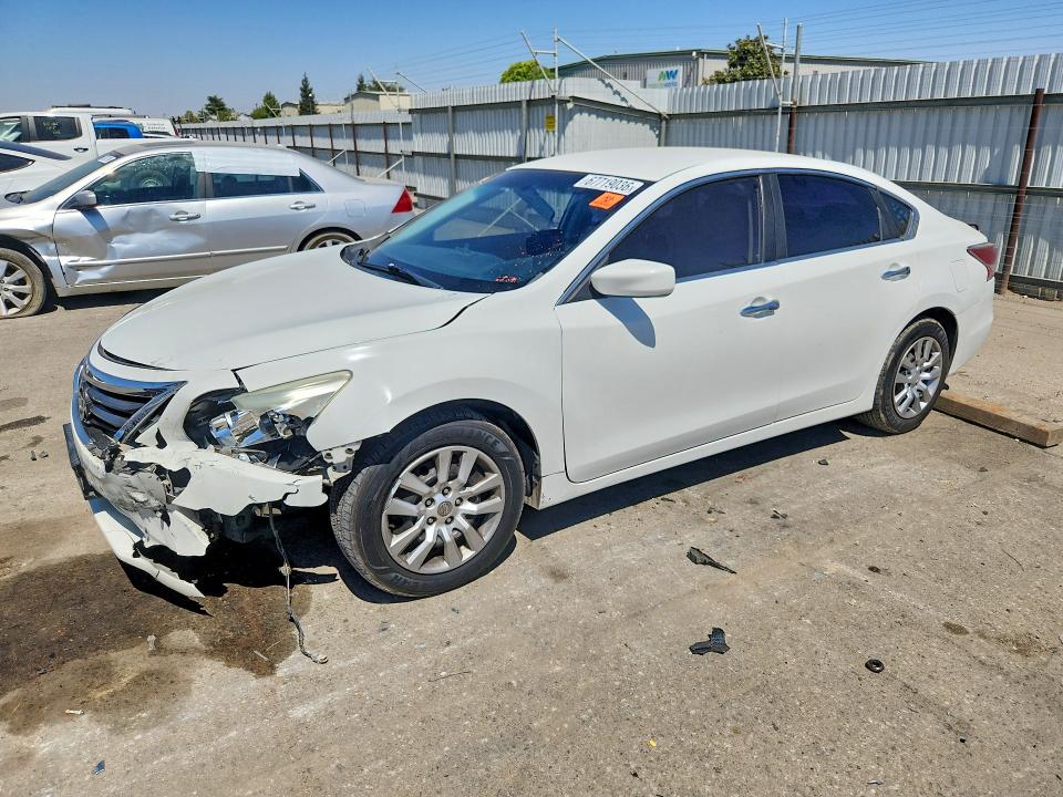Auction sale of the 2015 Nissan Altima, vin: 1N4AL3APXFN887083, lot number: 67719036