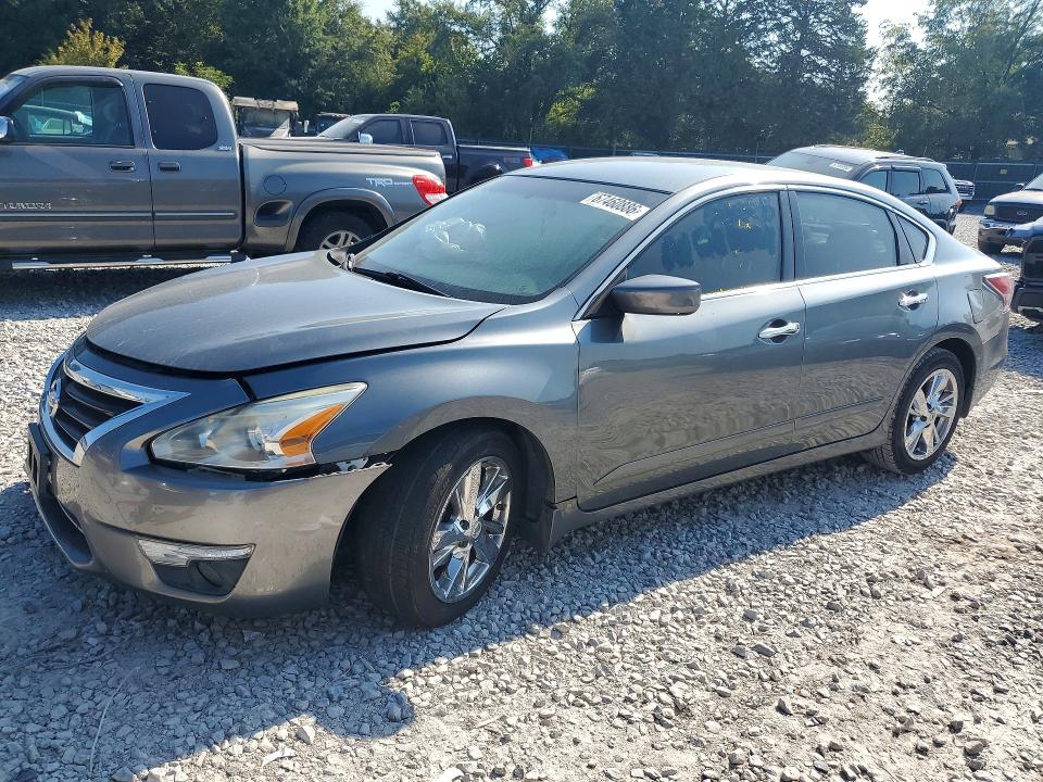 2015 Nissan Altima მანქანა იყიდება აუქციონზე, vin: 1N4AL3AP9FC260998, აუქციონის ნომერი: 67460886