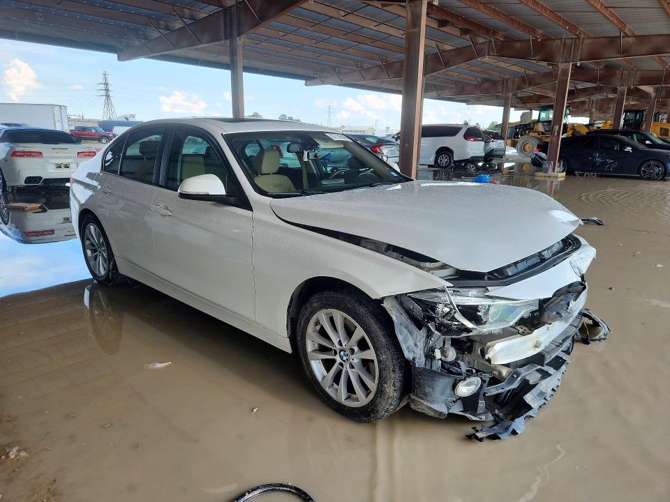 Продаж на аукціоні авто 2018 Bmw 320, vin: WBA8E1G57JNU91714, номер лоту: 67736096