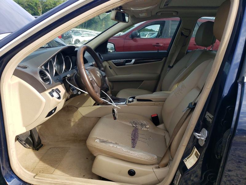 68252976 :رقم المزاد ، WDDGF8BB0CR229231 vin ، 2012 Mercedes-benz C مزاد بيع