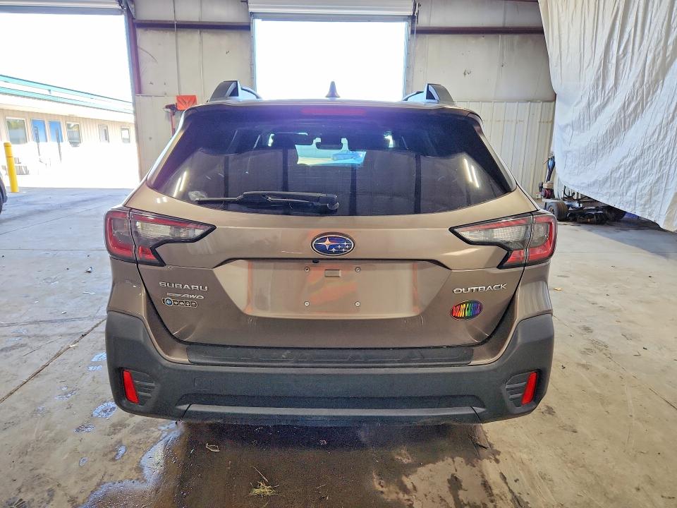 68166106 :رقم المزاد ، 4S4BTAFC0M3153128 vin ، 2021 Subaru Outback مزاد بيع