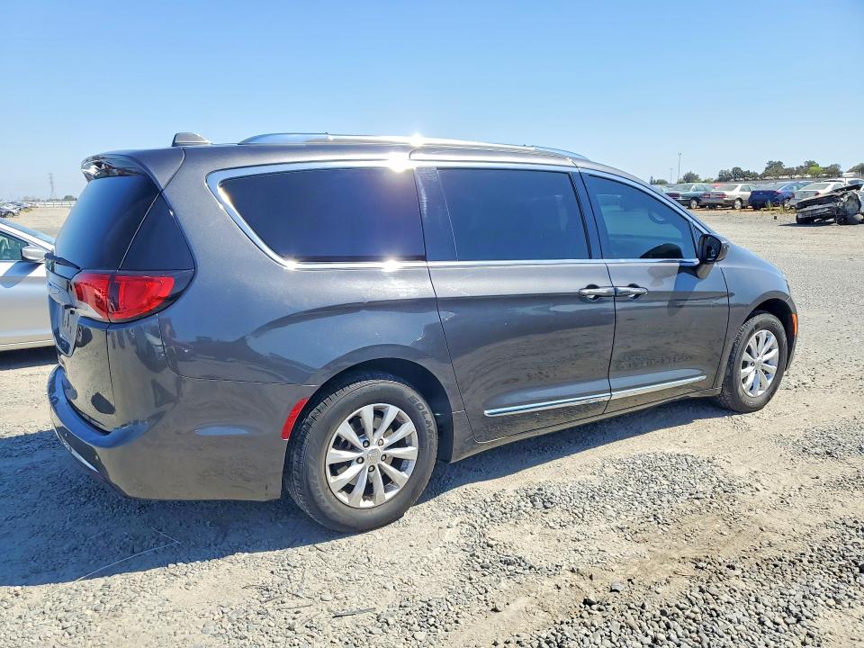 Aukcja sprzedaży 2019 Chrysler Pacifica, vin: 2C4RC1BG6KR596738, numer aukcji: 69854286