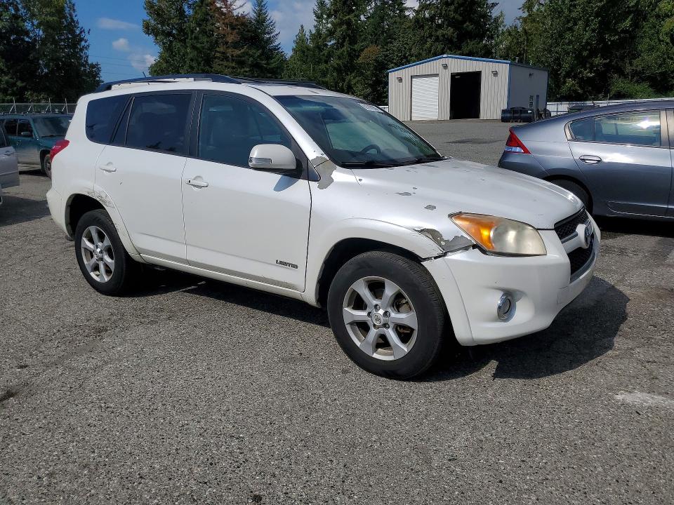 69262026 :رقم المزاد ، 2T3YK4DV4BW013388 vin ، 2011 Toyota Rav4 مزاد بيع