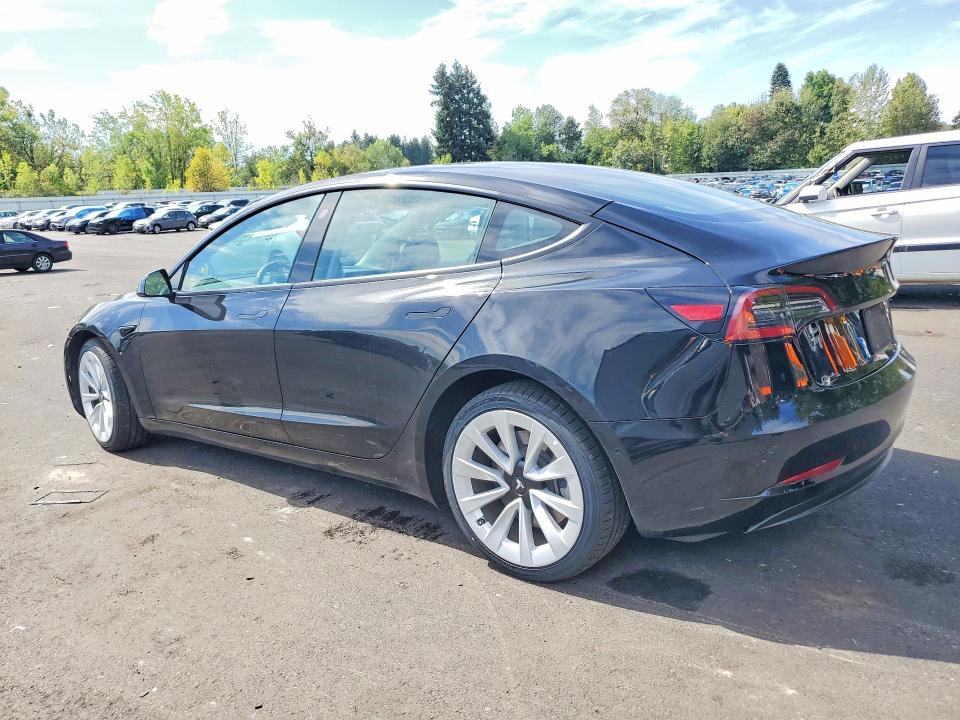 68674116 :رقم المزاد ، 5YJ3E1EA1NF188879 vin ، 2022 Tesla Model 3 مزاد بيع