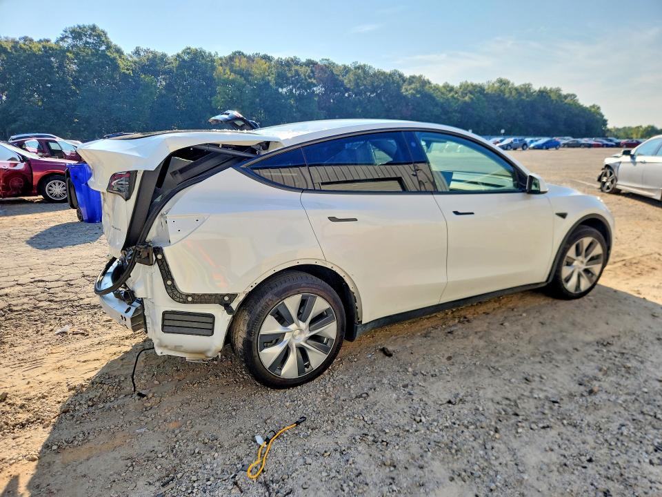 66913986 :رقم المزاد ، 7SAYGDEE6NF420559 vin ، 2022 Tesla Model Y مزاد بيع