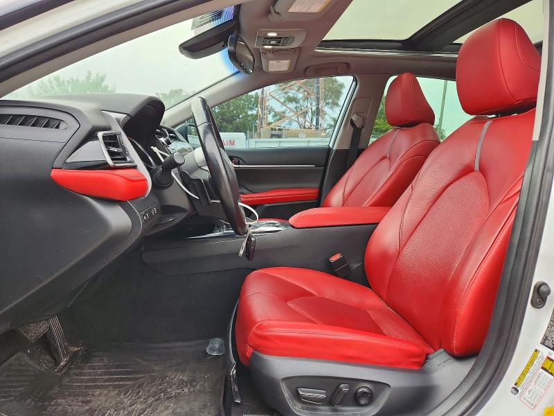 Продажа на аукционе авто 2019 Toyota Camry, vin: 4T1B61HK3KU285965, номер лота: 70586696