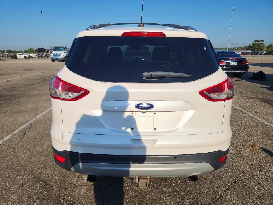 2013 Ford Escape მანქანა იყიდება აუქციონზე, vin: 1FMCU9J95DUA04462, აუქციონის ნომერი: 67462936