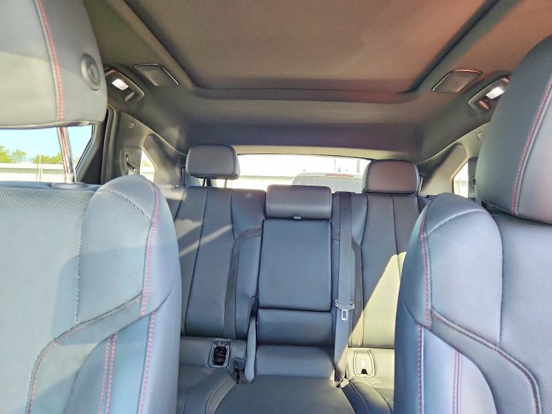 68660776 :رقم المزاد ، 4W5KHNRLXRZ500562 vin ، 2024 Acura Zdx مزاد بيع