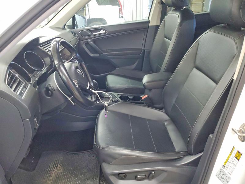 Продаж на аукціоні авто 2018 Volkswagen Tiguan, vin: 3VV2B7AX8JM185907, номер лоту: 67533326