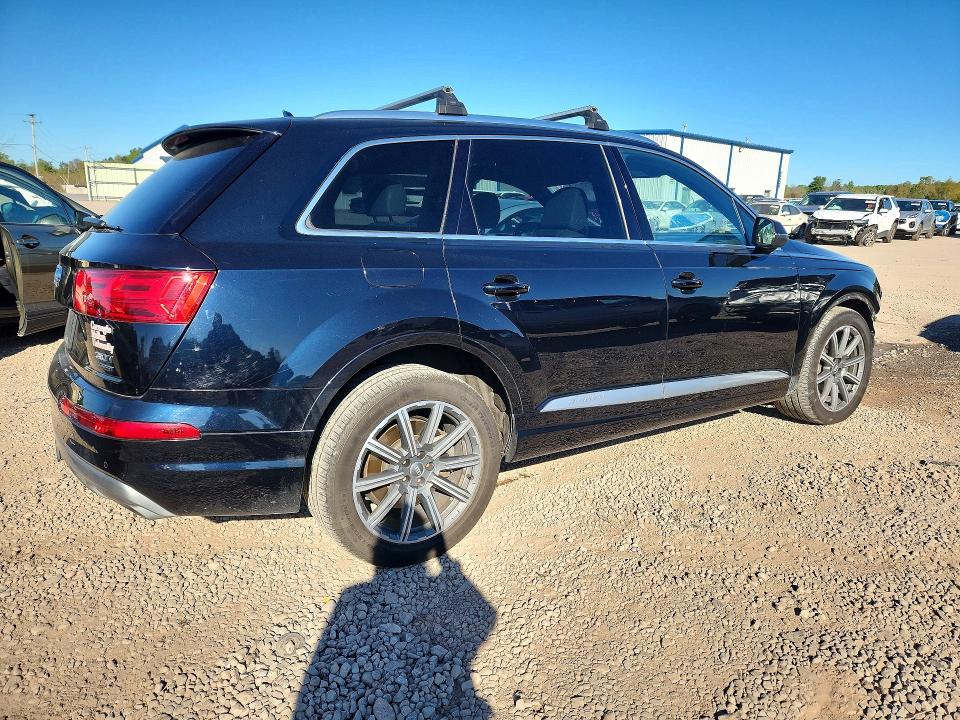 70519856 :رقم المزاد ، WA1VAAF7XJD013615 vin ، 2018 Audi Q7 مزاد بيع