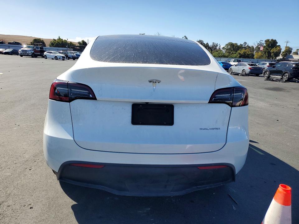 Auction sale of the 2023 Tesla Model Y, vin: 7SAYGDEEXPF740759, lot number: 68198186