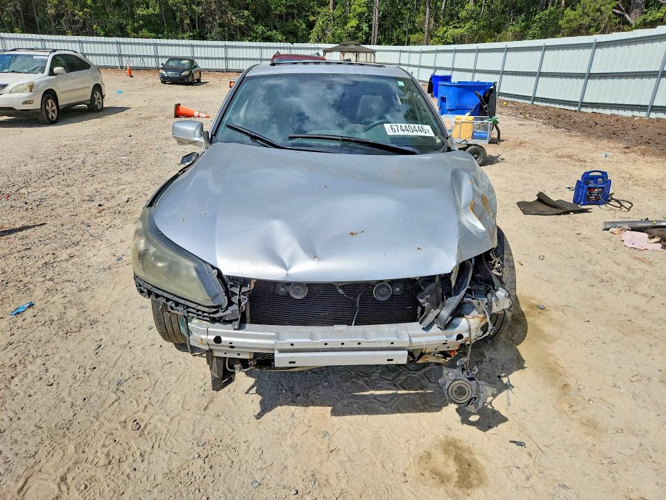 67440446 :رقم المزاد ، 1HGCR2F71FA146866 vin ، 2015 Honda Accord مزاد بيع