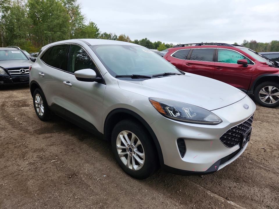 2020 Ford Escape მანქანა იყიდება აუქციონზე, vin: 1FMCU9G64LUA41904, აუქციონის ნომერი: 66267646