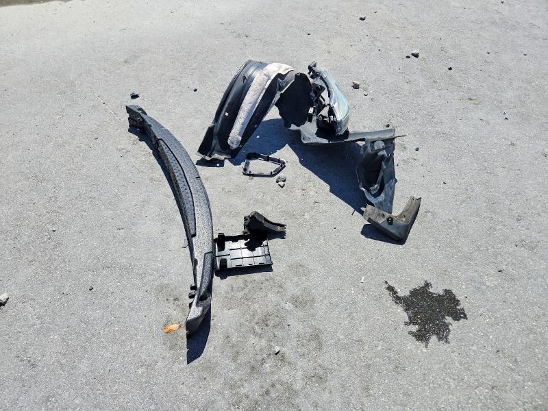 68024856 :رقم المزاد ، 5YFBURHE1KP917328 vin ، 2019 Toyota Corolla مزاد بيع