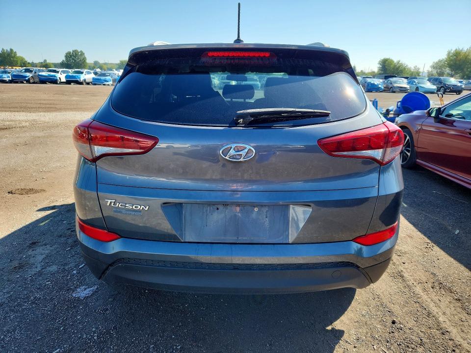 2017 Hyundai Tucson მანქანა იყიდება აუქციონზე, vin: KM8J33A44HU427891, აუქციონის ნომერი: 66035186