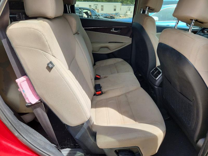 2017 Kia Sorento მანქანა იყიდება აუქციონზე, vin: 5XYPG4A50HG285879, აუქციონის ნომერი: 68959776