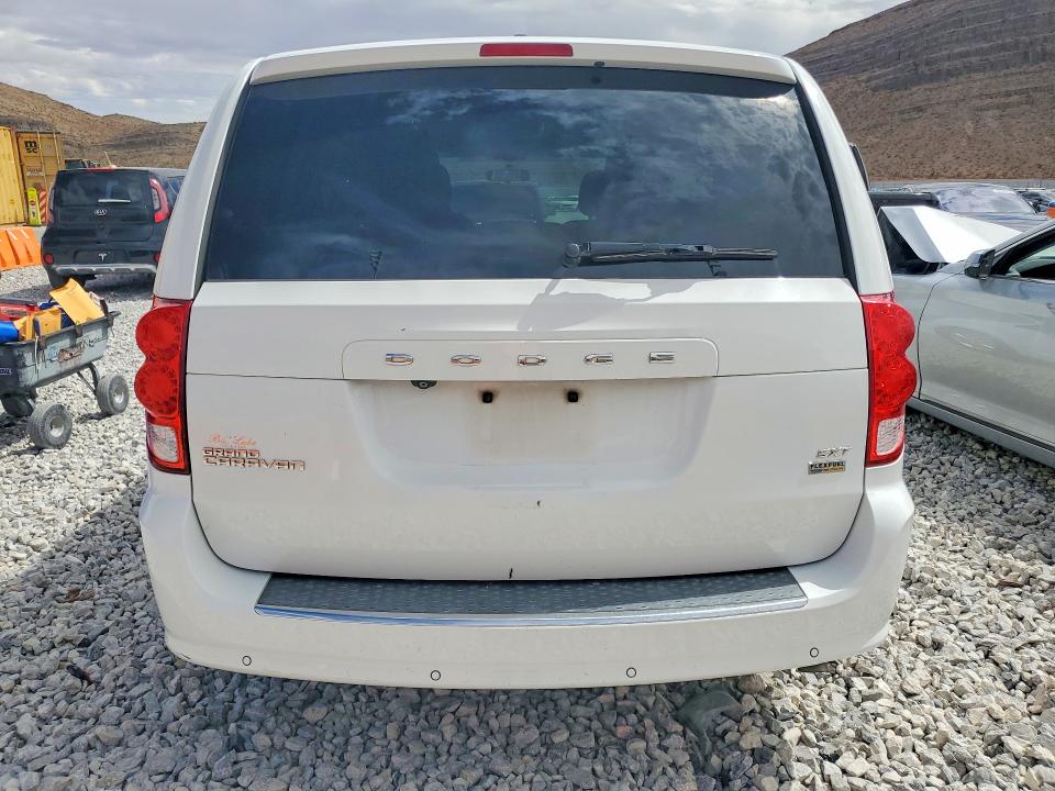 2015 Dodge Grand Caravan მანქანა იყიდება აუქციონზე, vin: 2C4RDGCG5FR548183, აუქციონის ნომერი: 69234386