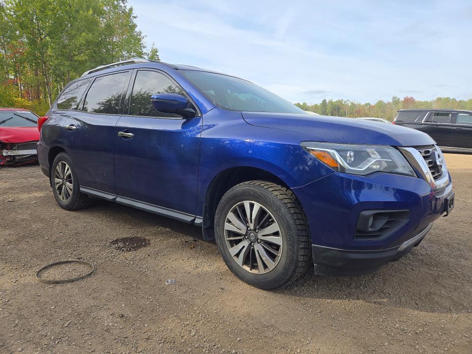 Продажа на аукционе авто 2017 Nissan Pathfinder, vin: 5N1DR2MM6HC636461, номер лота: 69537206