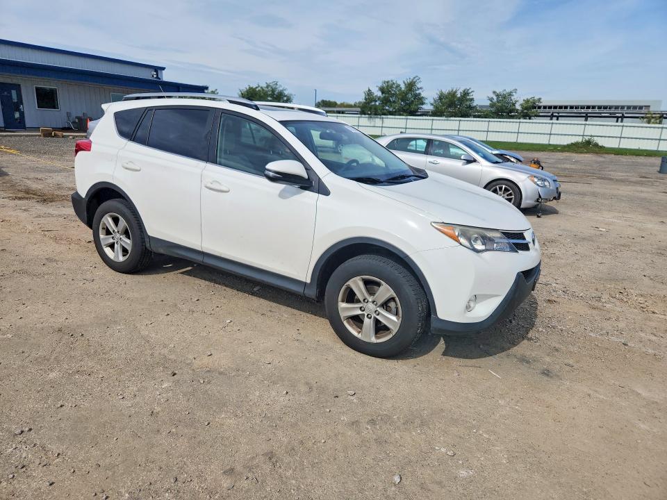 Продажа на аукционе авто 2014 Toyota Rav4, vin: JTMRFREVXEJ013094, номер лота: 70736856